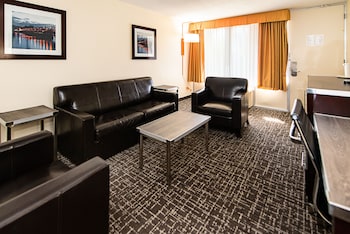 Suite, Multiple Beds, Non Smoking