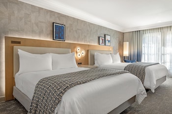 Standard Room, 2 Queen Beds, Non Smoking, Refrigerator & Microwave