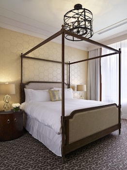 Premier Suite (Park Suite)