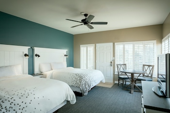 Room, 2 Queen Beds