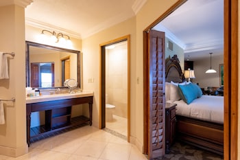 Suite (Pacific Sunset)