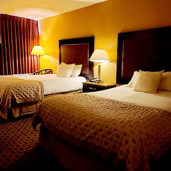 Economy Double Room, 2 Double Beds