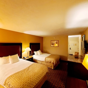 Economy Double Room, 2 Double Beds