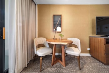 Premium Room, 1 King Bed, Oceanfront