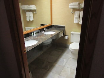 Standard Room, 2 Queen Beds, Non Smoking
