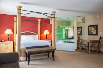 Grand Studio Suite, 1 Queen Bed with Sofa bed, Non Smoking, Hot Tub