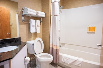 Standard Suite, 2 Queen Beds