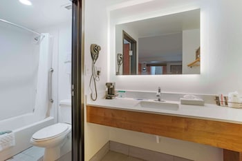Standard Room, 2 Queen Beds, Smoking, Refrigerator & Microwave (with Sofabed)