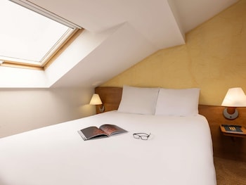 Classic Room, 1 Twin Bed (Attic)