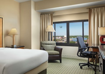 Room, 1 King Bed, Accessible, Bathtub