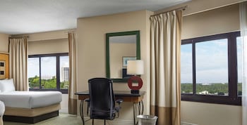 Junior Suite, 2 Queen Beds, Accessible (Hearing)