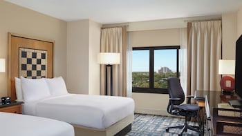 Room, 2 Queen Beds, Mobility Accessible, Bathtub (Roll-in Shower)