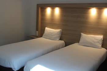 Superior Room, 3 Twin Beds
