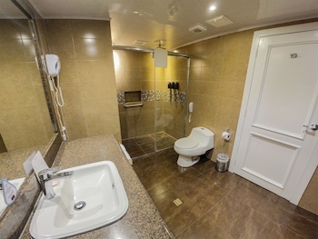 Superior Suite, 1 King Bed (Privilege room)