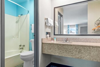 Double Room, 2 Double Beds