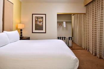 Suite, 2 Bedrooms, Non Smoking, Refrigerator