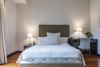 Superior Room, 1 Queen Bed