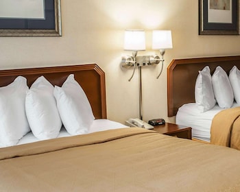 Standard Room, 2 Queen Beds, Non Smoking