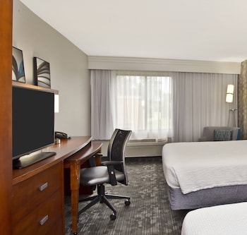 Room, 2 Queen Beds