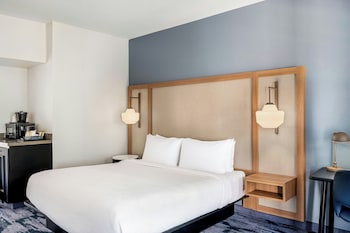 Suite, 1 Bedroom, Mobility Accessible, Bathtub