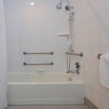 Room, 2 Double Beds, Accessible (Hearing Accessible)