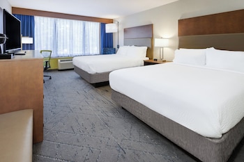 Suite, 2 Queen Beds, Non Smoking
