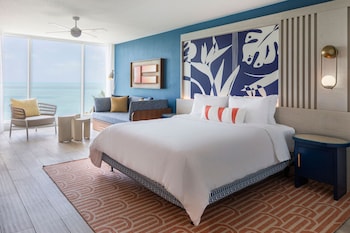 Junior Suite, 1 King Bed with Sofa bed, Oceanfront