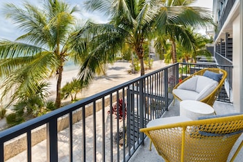 Suite, 1 Bedroom - Adults Only at The Cove (Ages 21 Plus)