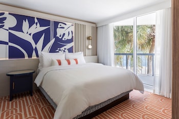 Suite, 1 Bedroom - Adults Only at The Cove (Ages 21 Plus)