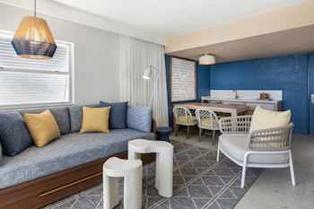 Suite, 1 Bedroom - Adults Only at The Cove (Ages 21 Plus)