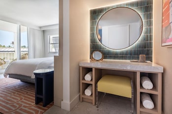 Junior Suite, 1 King Bed, Ocean View - Adults Only at The Cove (Ages 21 Plus)