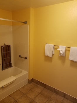 Room, 1 King Bed, Accessible, Non Smoking (Mobility)