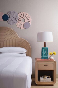 Room, 1 King Bed, Terrace
