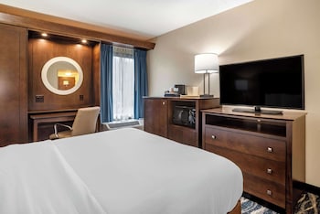 Room, 1 Queen Bed, Accessible, Non Smoking (Accessible Tub)