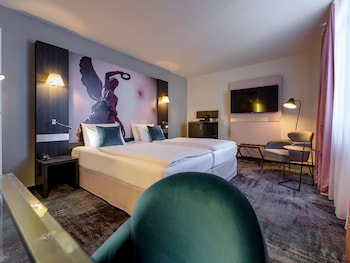 Privilege, Room, 2 Twin Beds