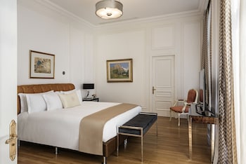 Suite (Roof Garden)