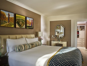 Beverly Hills Suite with Patio