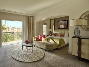 Deluxe Balcony Room
