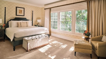 Bungalow 8
