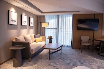 Family Suite, Multiple Beds (Junior)
