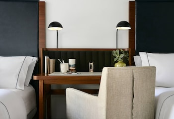 Room, 2 Queen Beds, Mobility Accessible (Gallery)