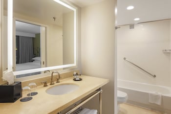 Suite, Multiple Beds