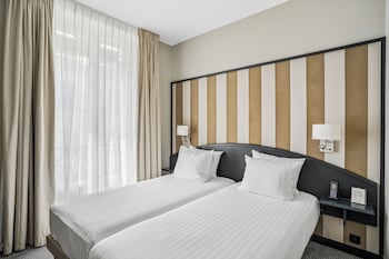 Twin Comfort Room