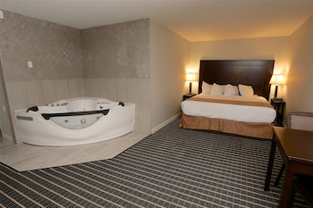 Suite, 1 King Bed, Non Smoking, Hot Tub