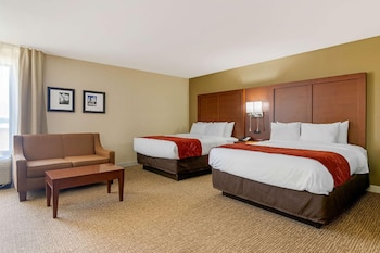 Suite, 2 Queen Beds, Non Smoking