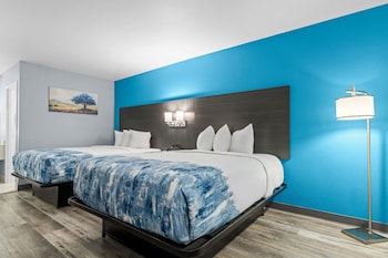 Room, 2 Queen Beds, Non Smoking