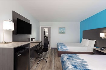 Room, 2 Queen Beds, Non Smoking