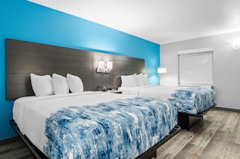 Room, 2 Queen Beds, Non Smoking