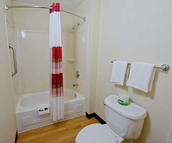 Standard Room, 2 Double Beds (Smoke Free)