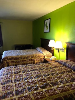 Standard Room, 2 Double Beds, Non Smoking